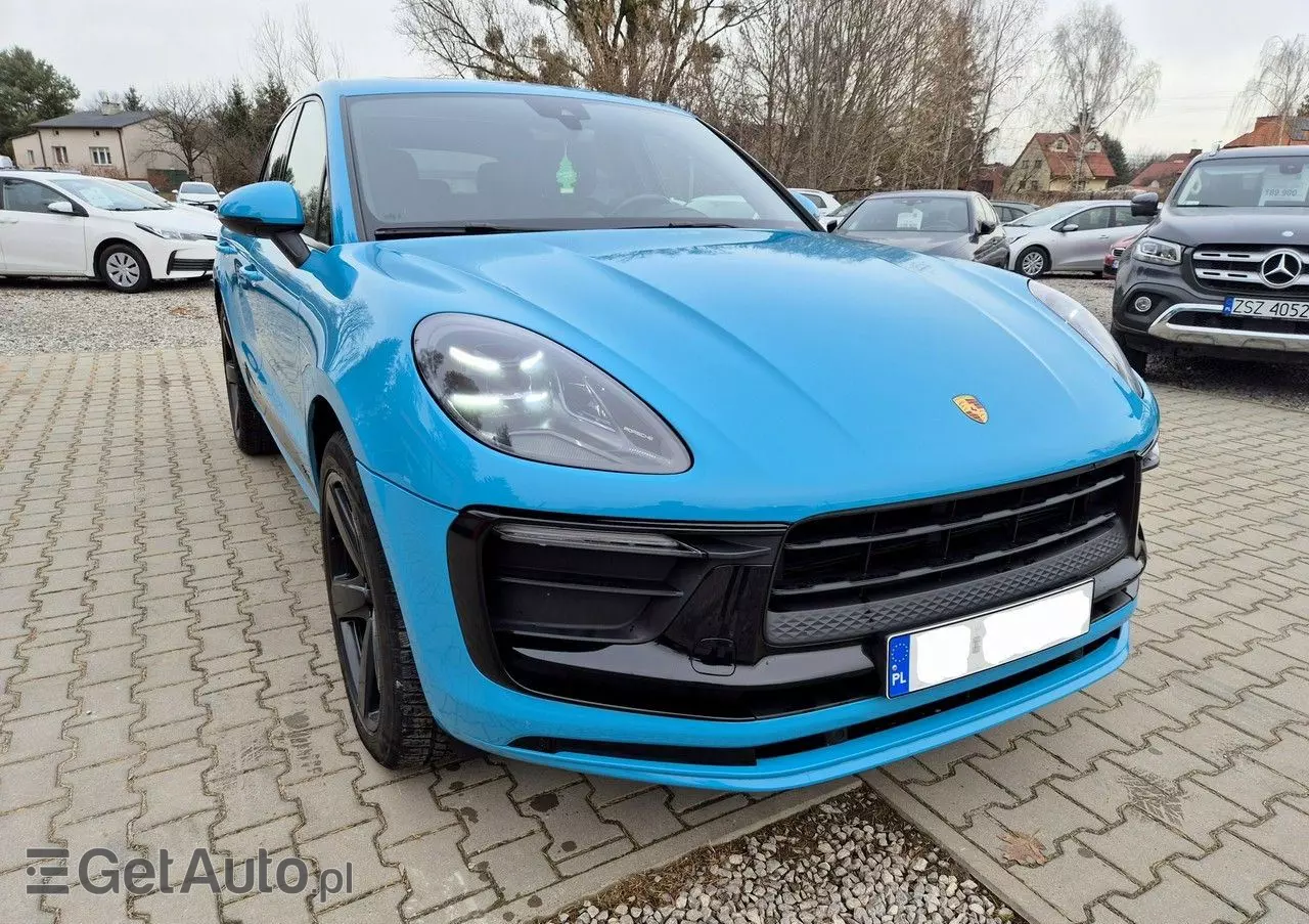 PORSCHE Macan Standard