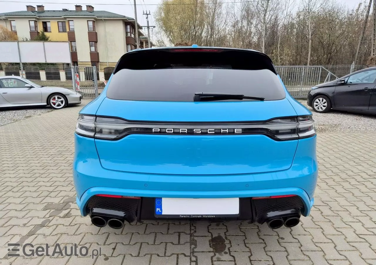 PORSCHE Macan Standard