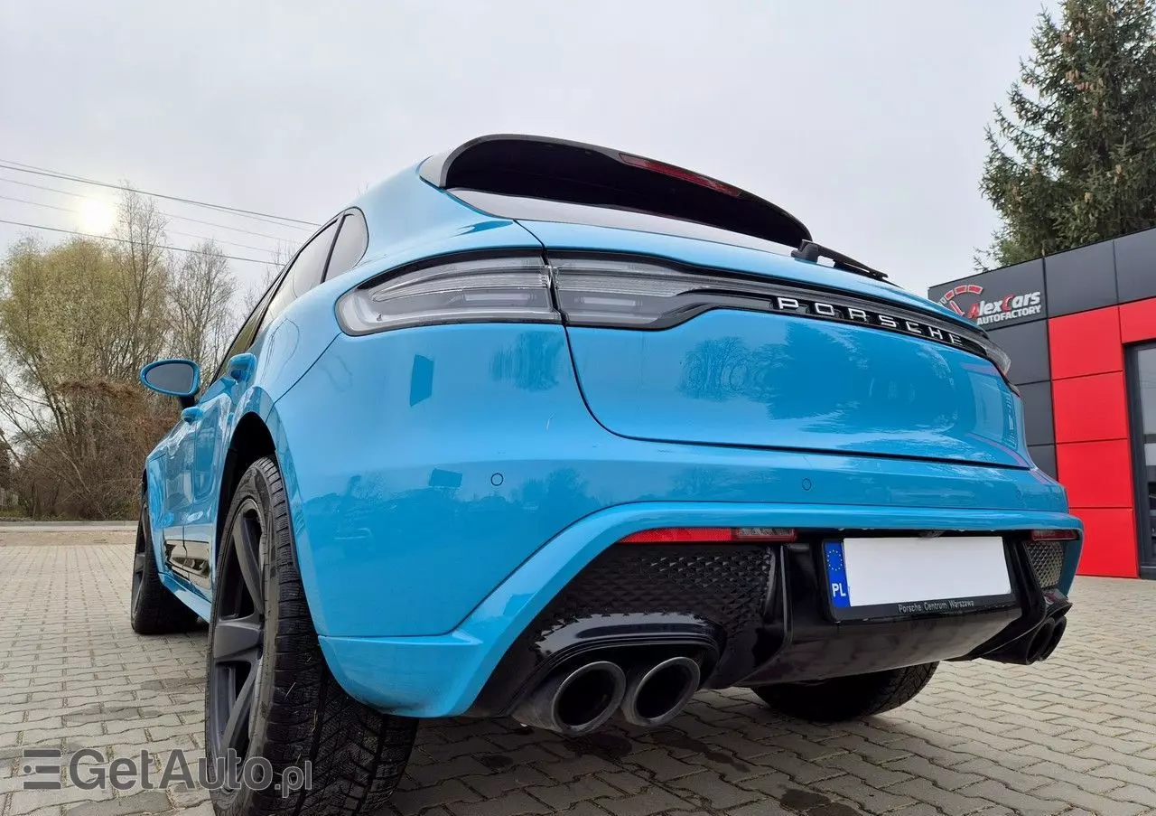 PORSCHE Macan Standard
