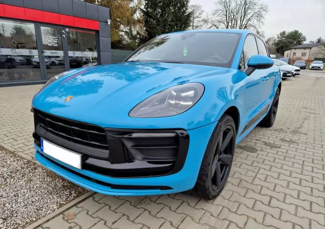 PORSCHE Macan Standard