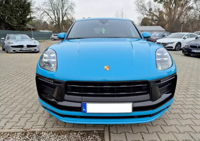 PORSCHE Macan Standard