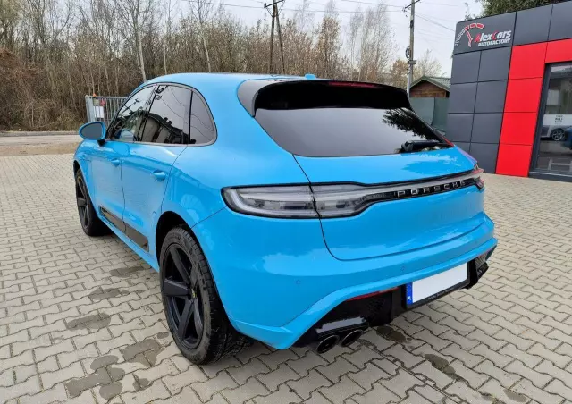 PORSCHE Macan Standard