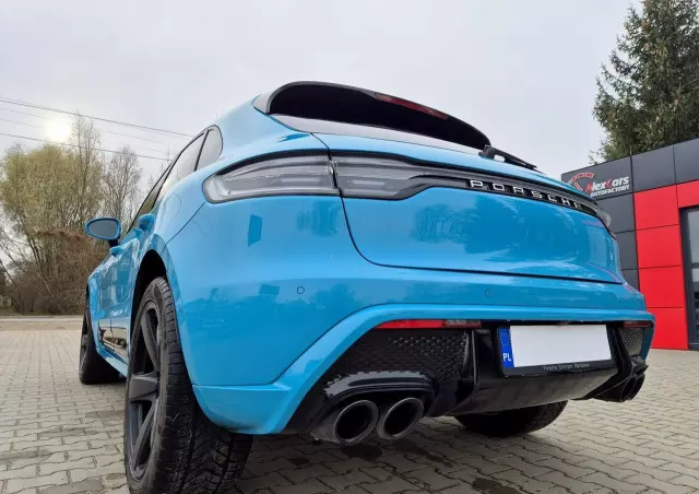 PORSCHE Macan Standard