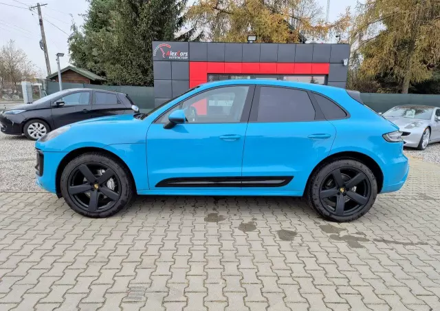 PORSCHE Macan Standard