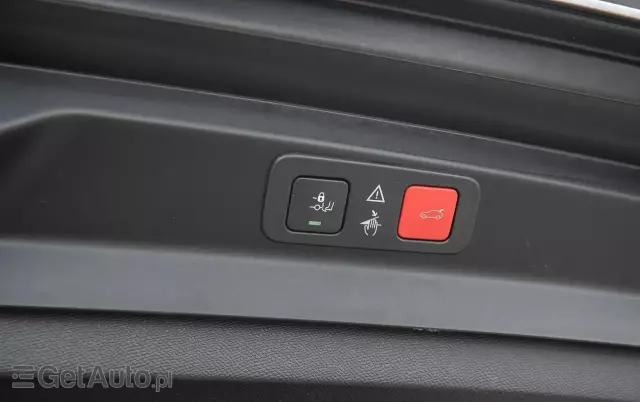 PEUGEOT 5008 1.5 BlueHDi GT S&S EAT8