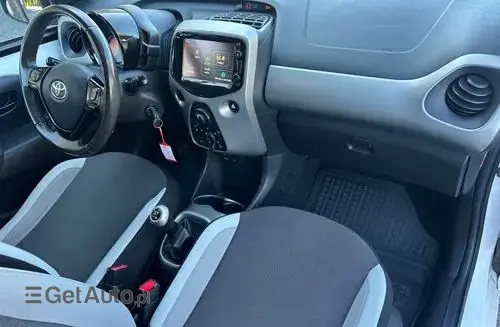 TOYOTA Aygo 