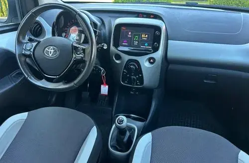 TOYOTA Aygo 