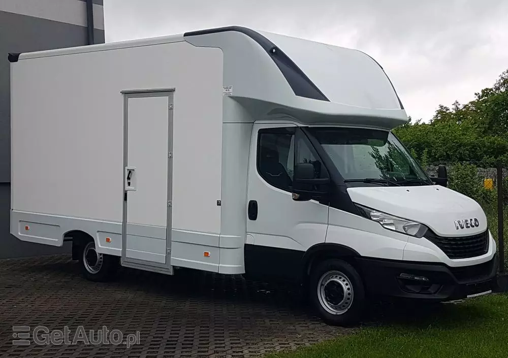 IVECO DAILY KONTENER NISKOPODŁOGOWY 4,43x2,23x2,42 SKLEP FOODTRUCK BAR KLIMA KONIOWÓZ KAMPER 