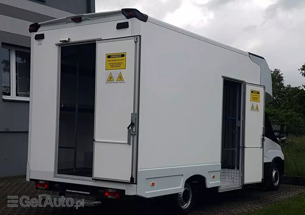 IVECO DAILY KONTENER NISKOPODŁOGOWY 4,43x2,23x2,42 SKLEP FOODTRUCK BAR KLIMA KONIOWÓZ KAMPER 
