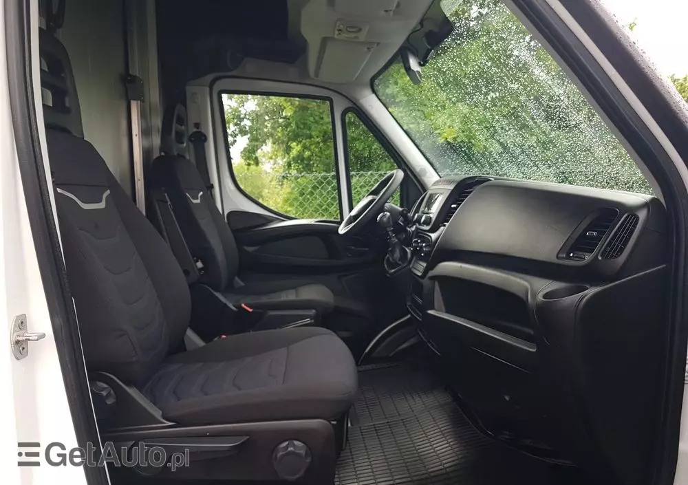 IVECO DAILY KONTENER NISKOPODŁOGOWY 4,43x2,23x2,42 SKLEP FOODTRUCK BAR KLIMA KONIOWÓZ KAMPER 