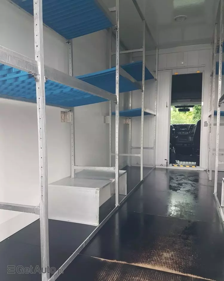 IVECO DAILY KONTENER NISKOPODŁOGOWY 4,43x2,23x2,42 SKLEP FOODTRUCK BAR KLIMA KONIOWÓZ KAMPER 