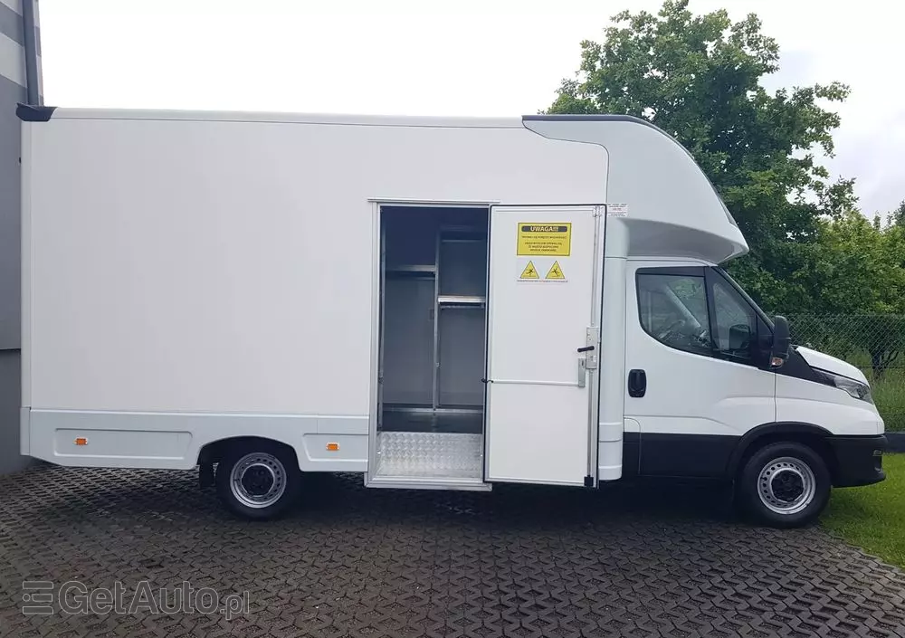 IVECO DAILY KONTENER NISKOPODŁOGOWY 4,43x2,23x2,42 SKLEP FOODTRUCK BAR KLIMA KONIOWÓZ KAMPER 