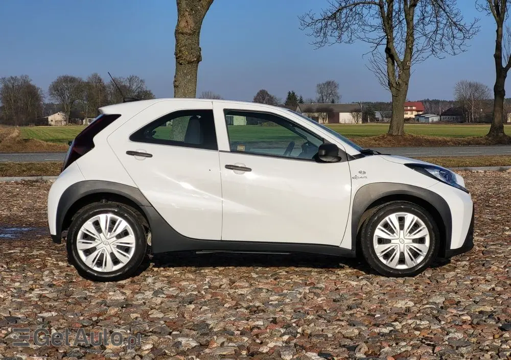 TOYOTA Aygo 1.0 VVT-i Black Edition