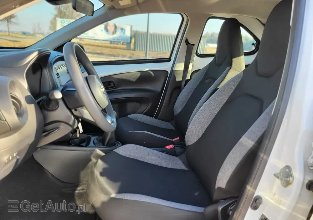 TOYOTA Aygo 1.0 VVT-i Black Edition