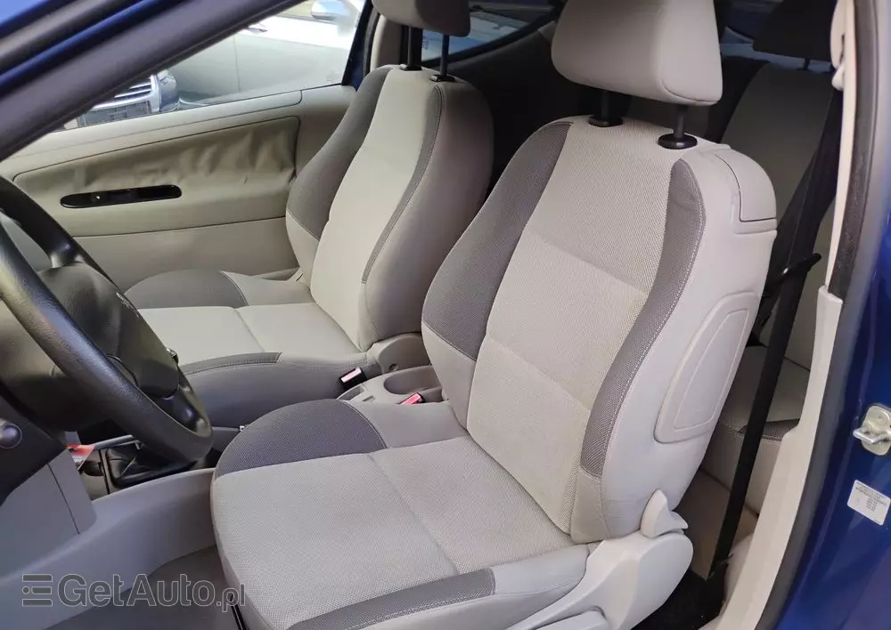 PEUGEOT 207 110 Sport