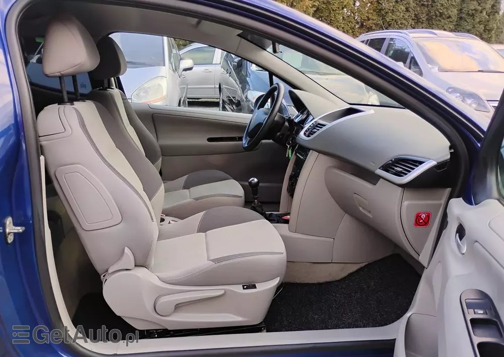 PEUGEOT 207 110 Sport