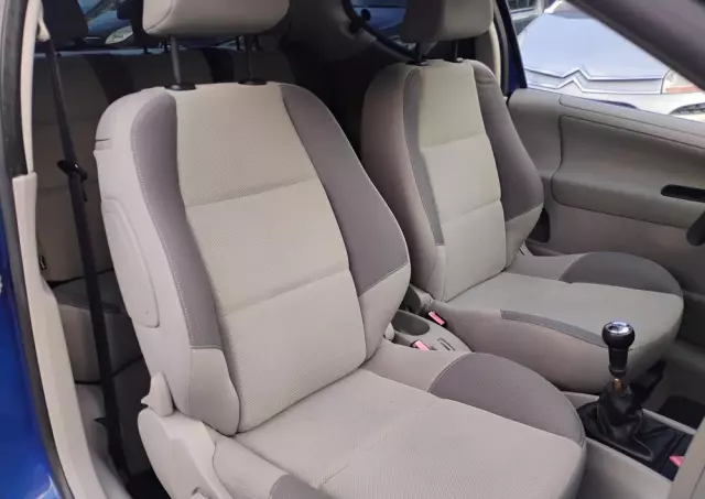 PEUGEOT 207 110 Sport