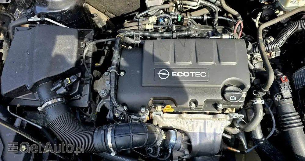 OPEL Astra 1.4 Turbo ENERGY