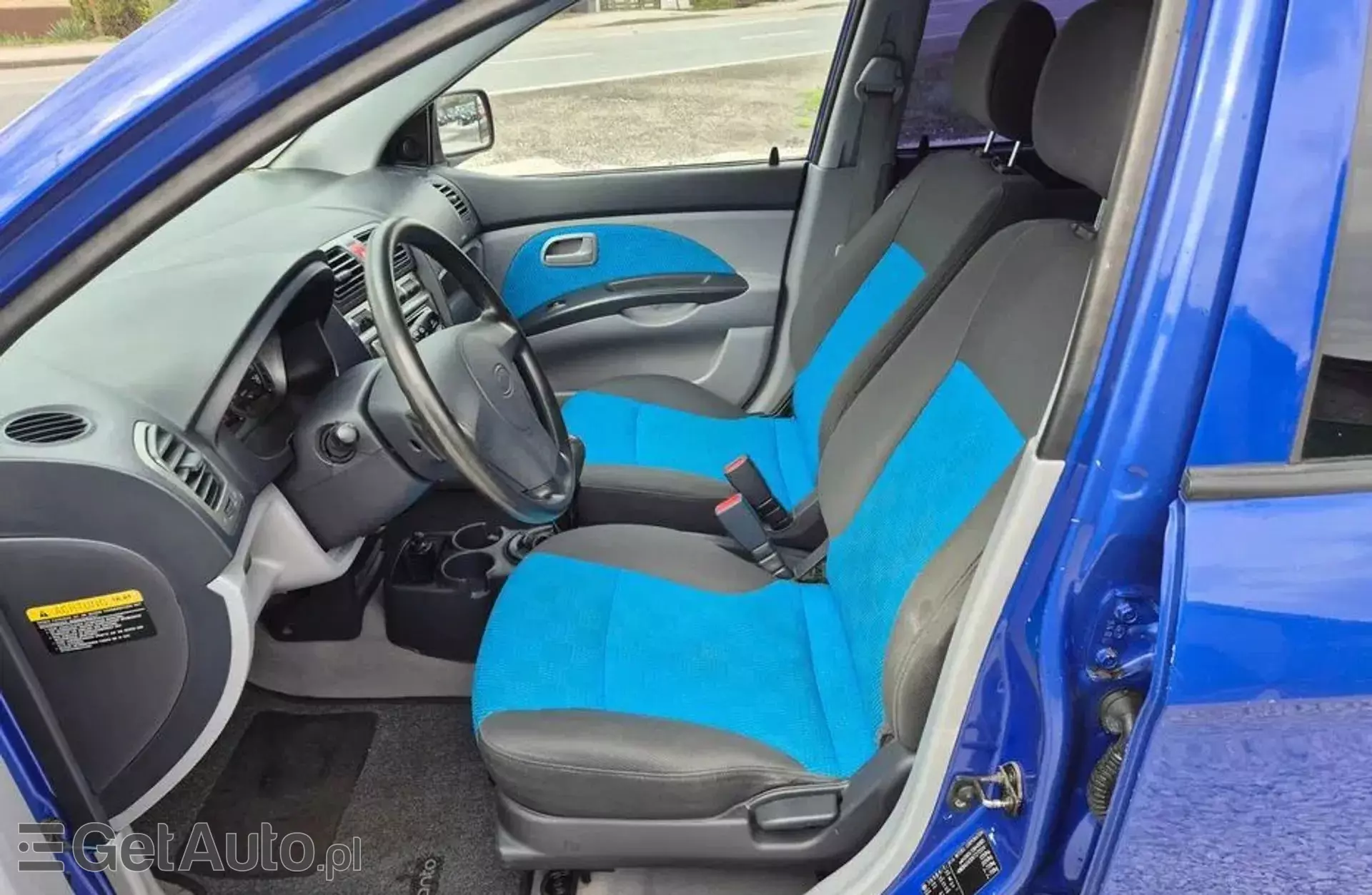 KIA Picanto 1.1i 12V (64 KM)