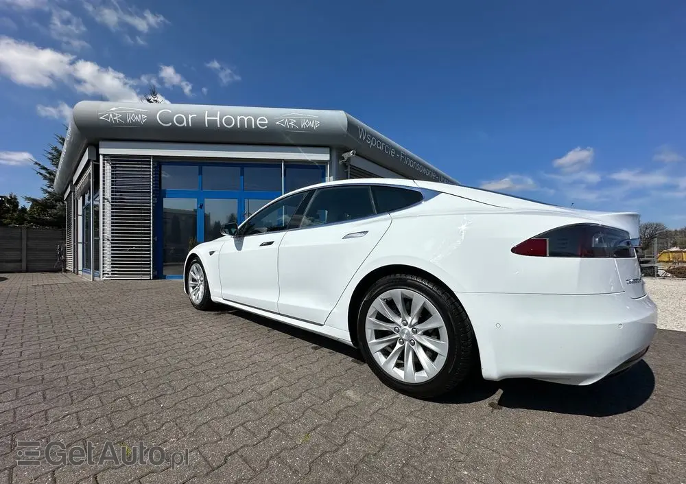 TESLA Model S 90 D