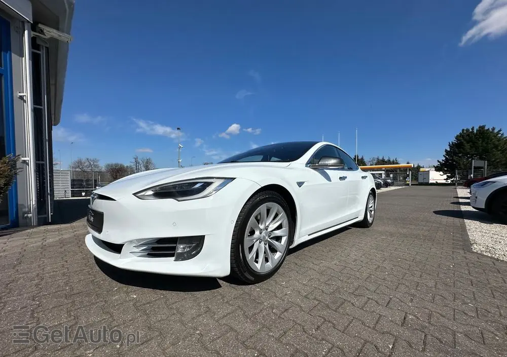 TESLA Model S 90 D