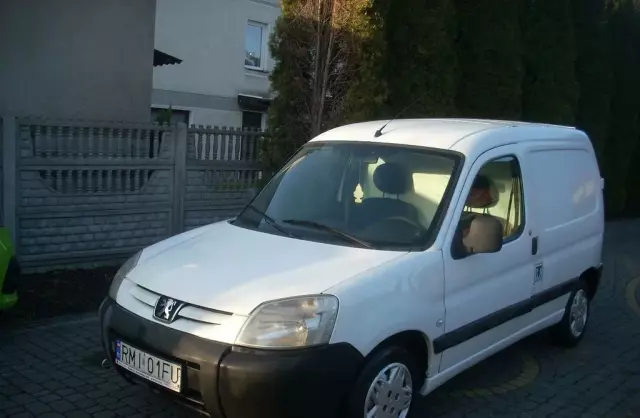 PEUGEOT Partner 