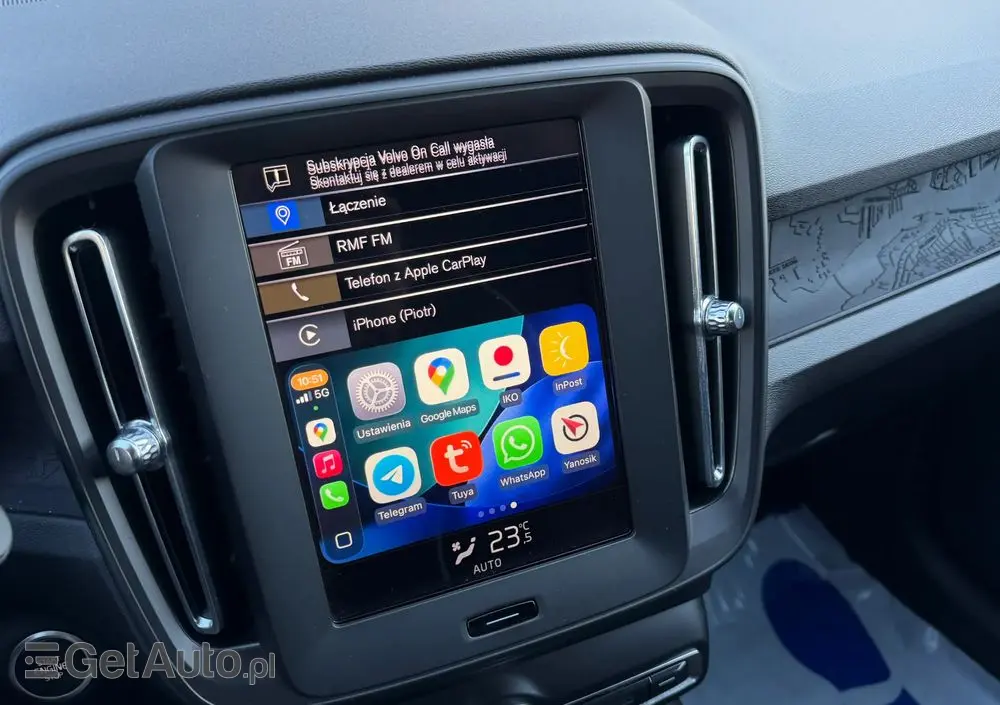 VOLVO XC 40 T3 Momentum