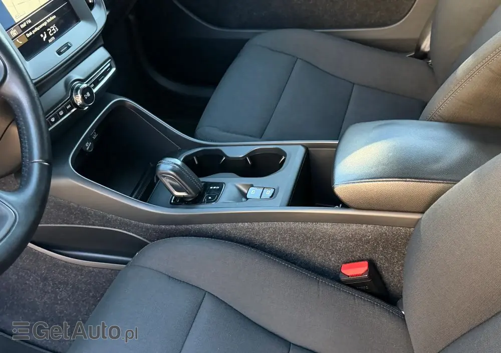 VOLVO XC 40 T3 Momentum