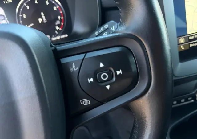 VOLVO XC 40 T3 Momentum