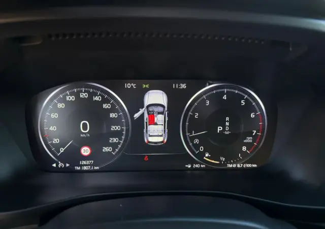 VOLVO XC 40 T3 Momentum