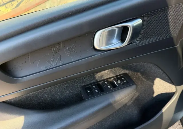 VOLVO XC 40 T3 Momentum