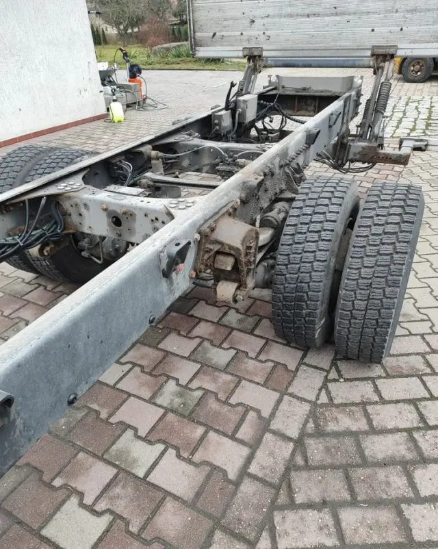 VOLVO FL FL10 FL215 Rama do zabudowy Blokada Mostu DMC10 