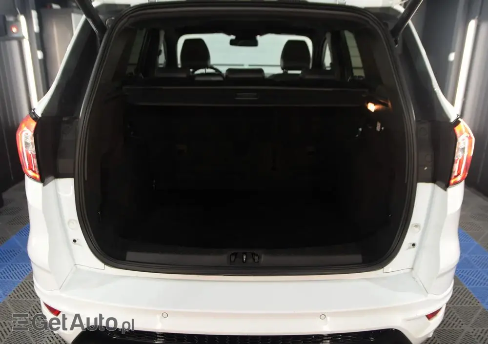 FORD Kuga 1.5 EcoBoost FWD ST-Line