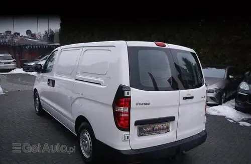 HYUNDAI H 100 