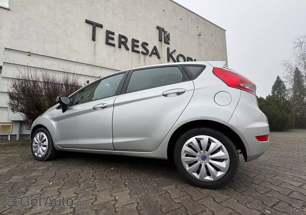FORD Fiesta 1.4 Autom Ghia