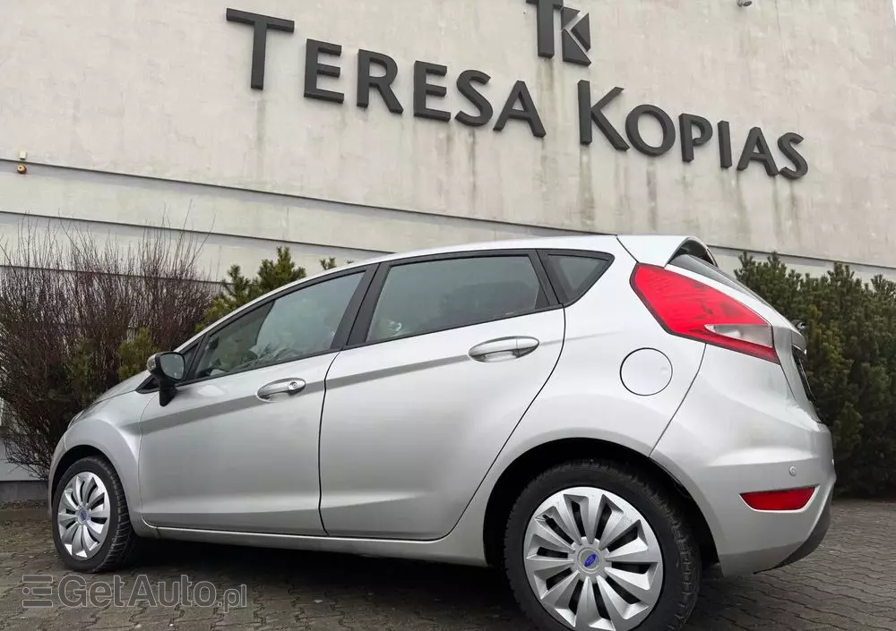 FORD Fiesta 1.4 Autom Ghia