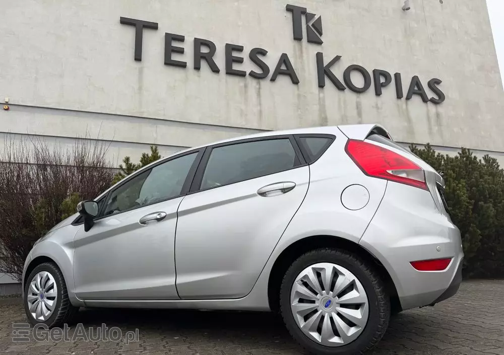 FORD Fiesta 1.4 Autom Ghia