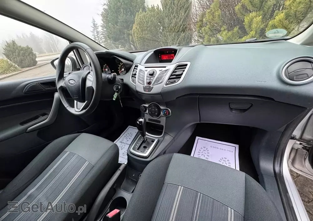 FORD Fiesta 1.4 Autom Ghia