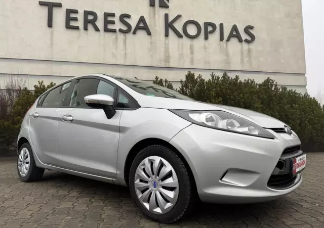 FORD Fiesta 1.4 Autom Ghia