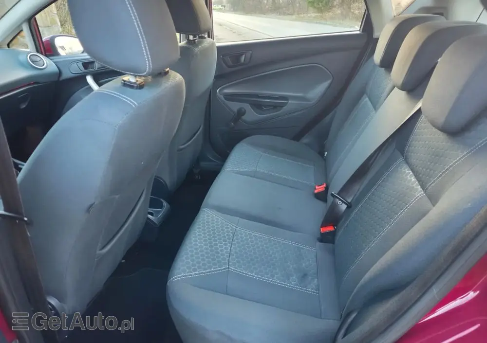 FORD Fiesta 1.4 Champions Edition