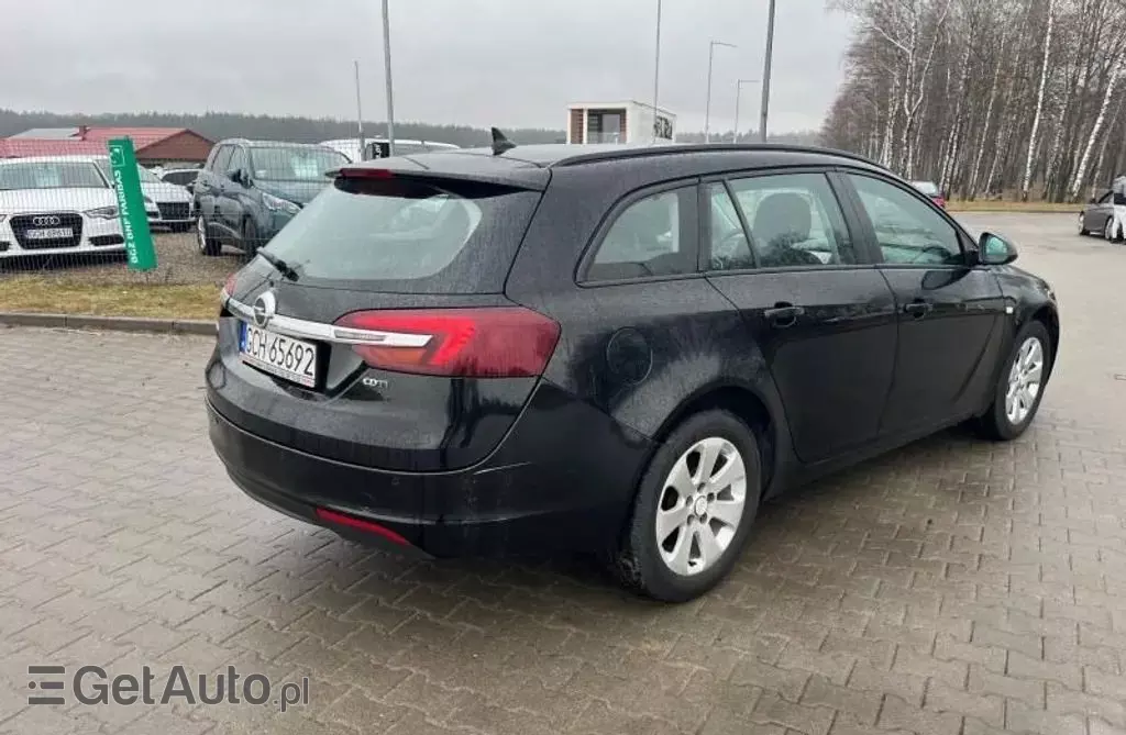 OPEL Insignia 