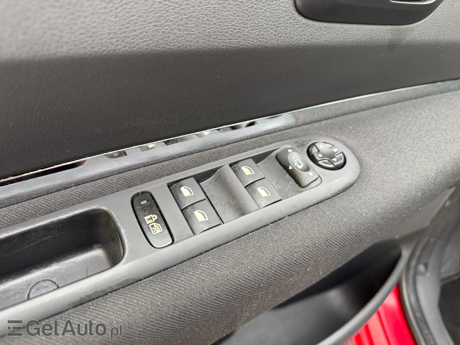 PEUGEOT 3008 Premium 120