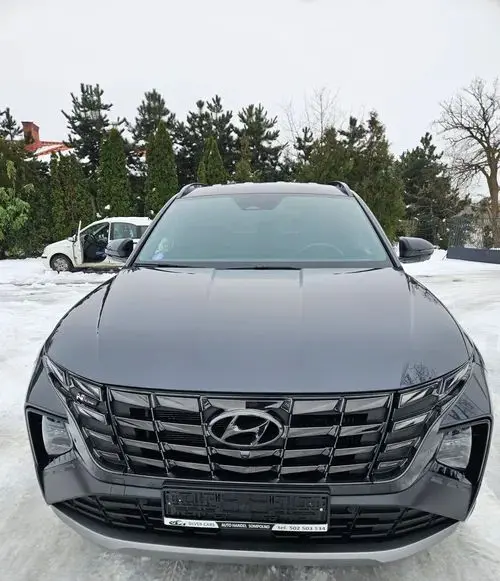HYUNDAI Tucson 