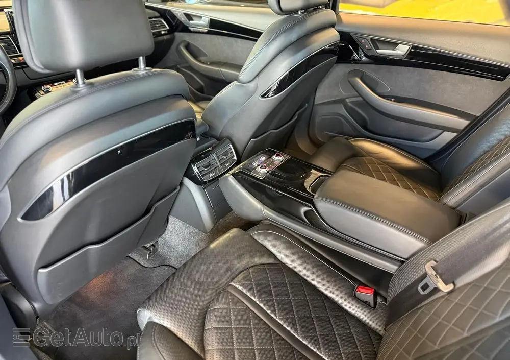 AUDI A8 3.0 TDI ultra Quattro
