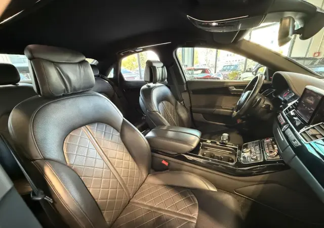 AUDI A8 3.0 TDI ultra Quattro