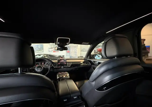 AUDI A8 3.0 TDI ultra Quattro