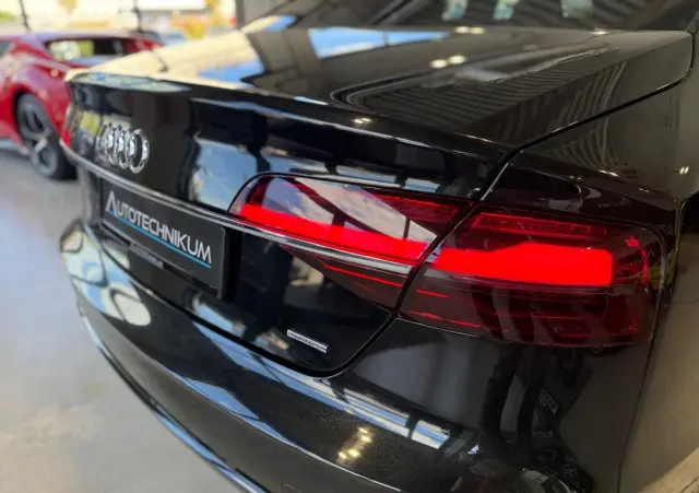 AUDI A8 3.0 TDI ultra Quattro