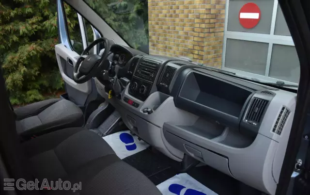 PEUGEOT Boxer L2H2 
