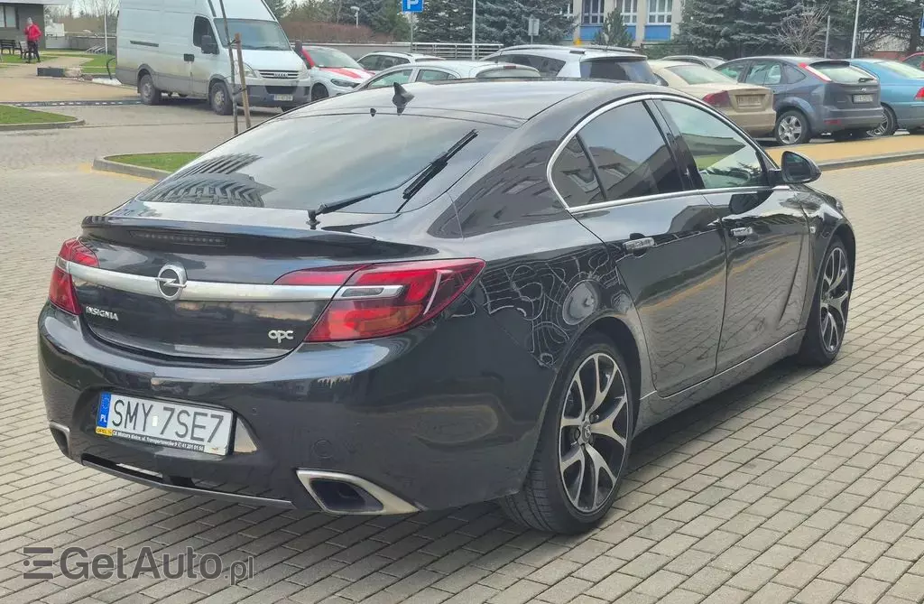 OPEL Insignia 