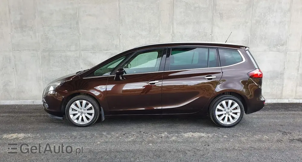 OPEL Zafira 2.0 CDTI Cosmo